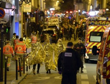 Παραμένει ανεκτική στη διαφορετικότητα η Γαλλία παρά τις τρομοκρατικές επιθέσεις